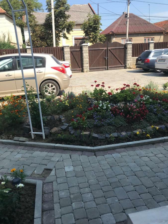 Villa Galicia Berehove  Dış mekan fotoğraf
